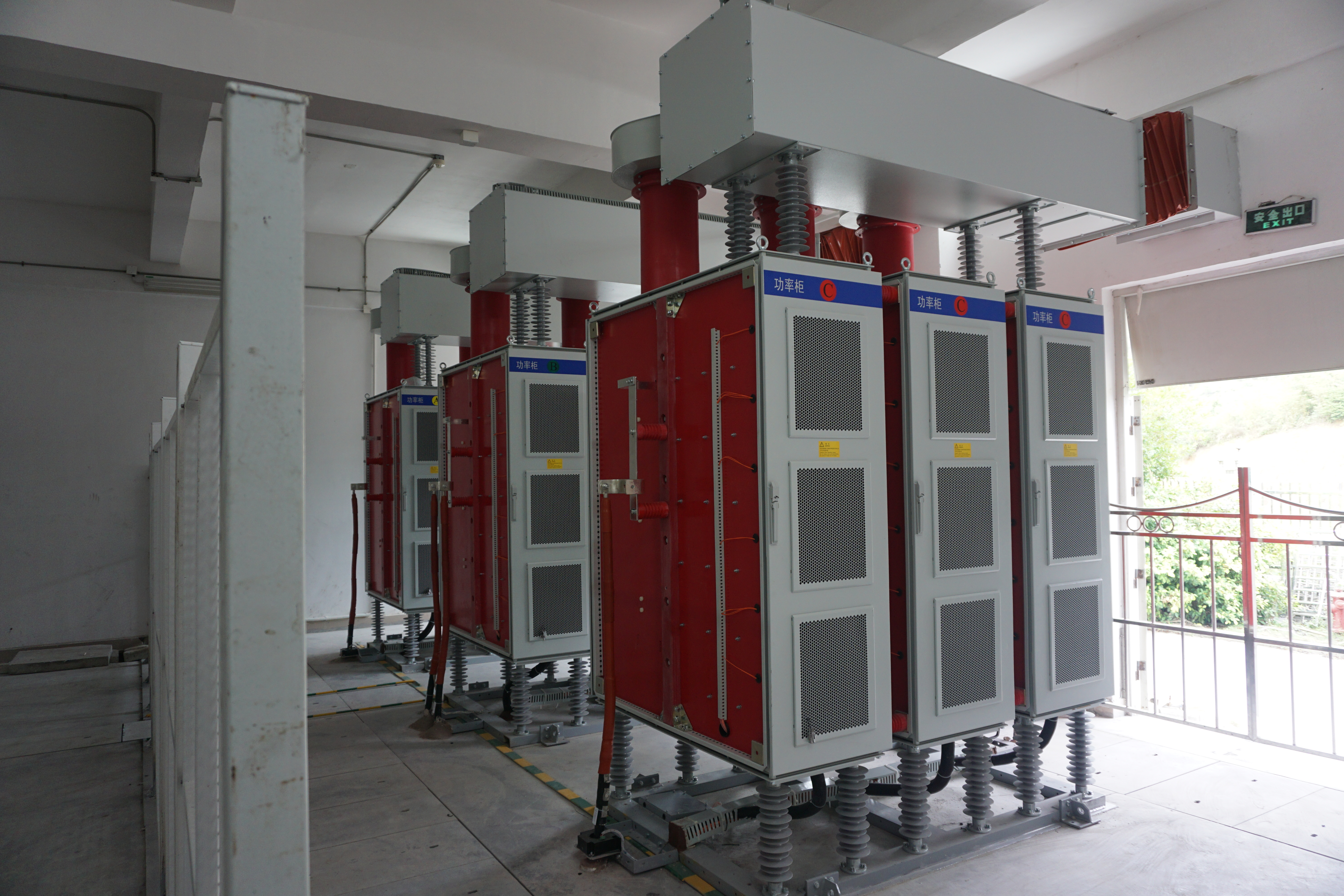 सिटी सबस्टेशन के लिए सिनोपैक 6.6kV इंडोर एयर कूल्ड स्टेटिक वर जेनरेटर