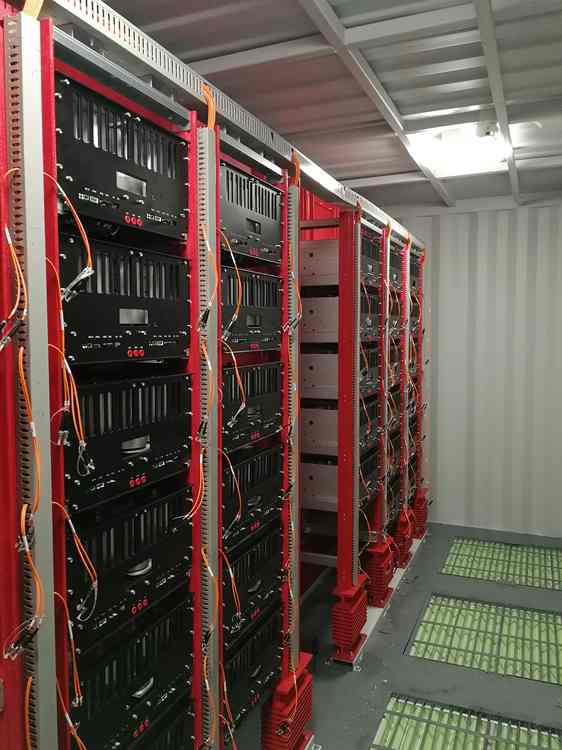 เครื่องกำเนิดไฟฟ้า Static Var แบบระบายความร้อนด้วยอากาศ Sinopak 35kV สำหรับหม้อแปลงไฟฟ้าแบบฉุดลาก